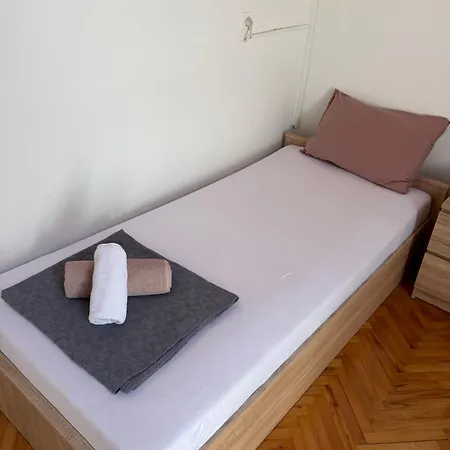 For Walkers And Motorcyclists 30 Seconds To The Old Bridge Appartement *